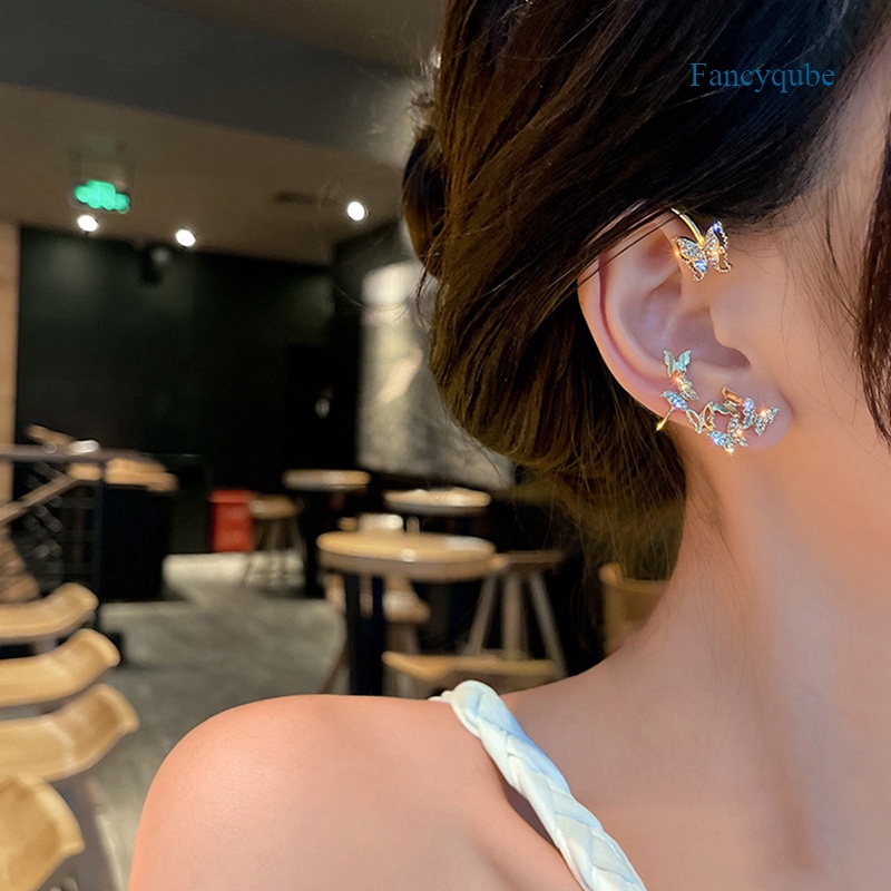 Fancyqube Anting Klip Telinga Bentuk Kupu-Kupu Bahan Metal Lapis Emas Aksen Zircon Gaya Perancis Untuk Wanita