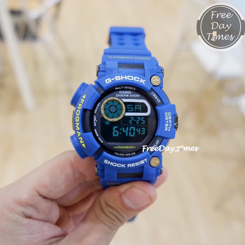 ga frogman biru