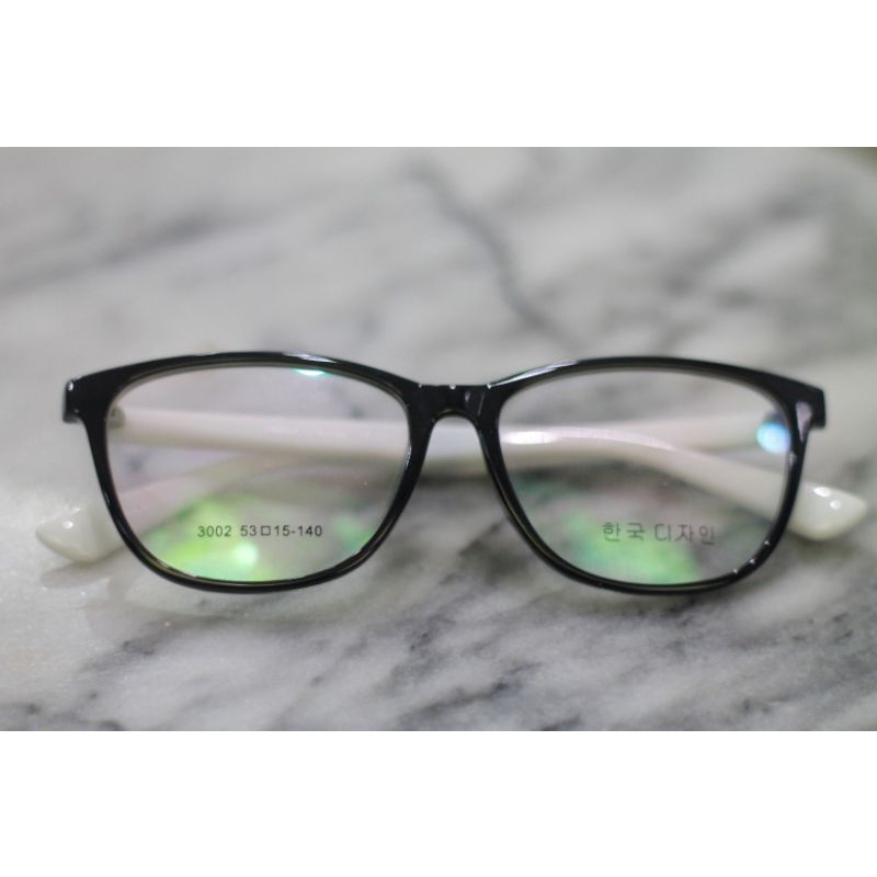 Kacamata Korea 3002