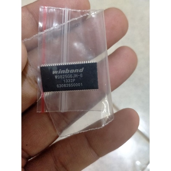 IC winbond W9825G6JH-6 keyboard yamaha