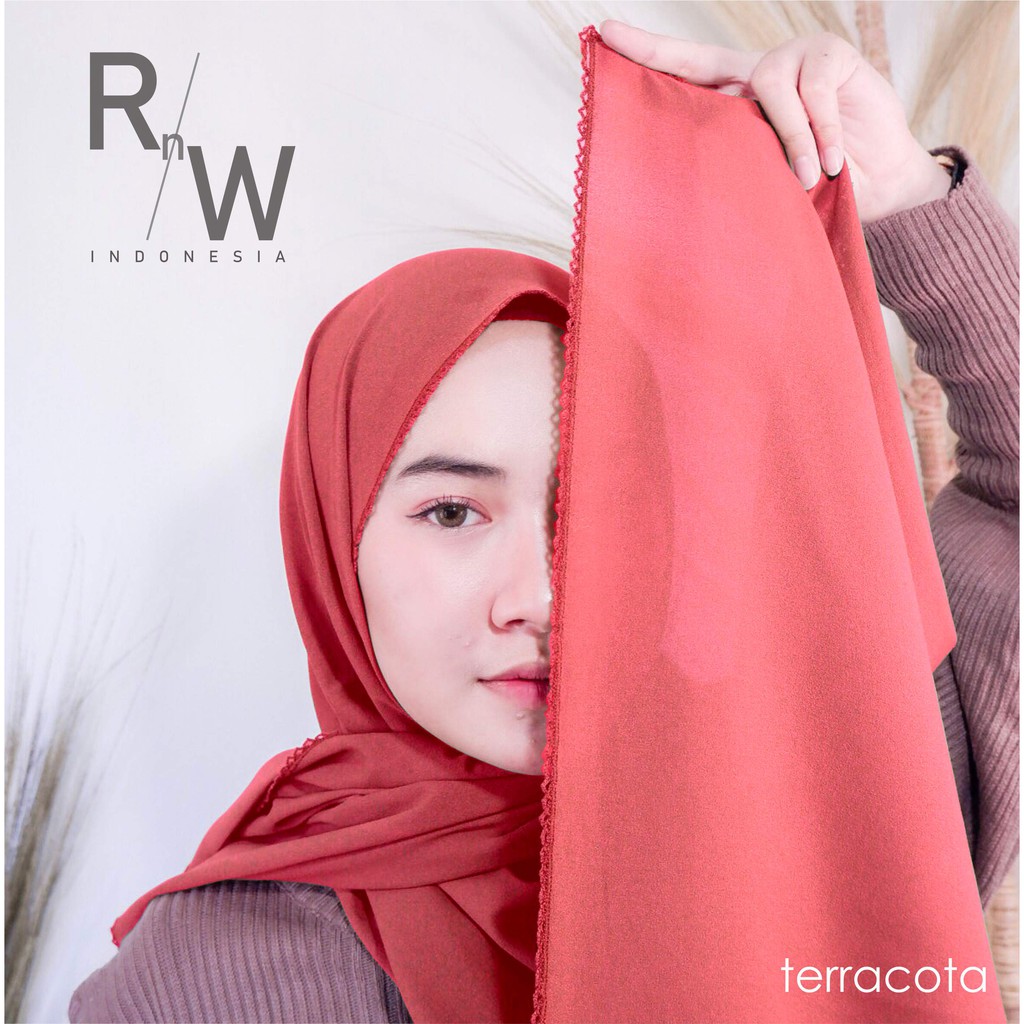 Pashmina Diamond Crochet - Tiara Shawl-Merah Bata