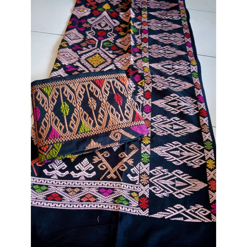 Kamen Songket Bali