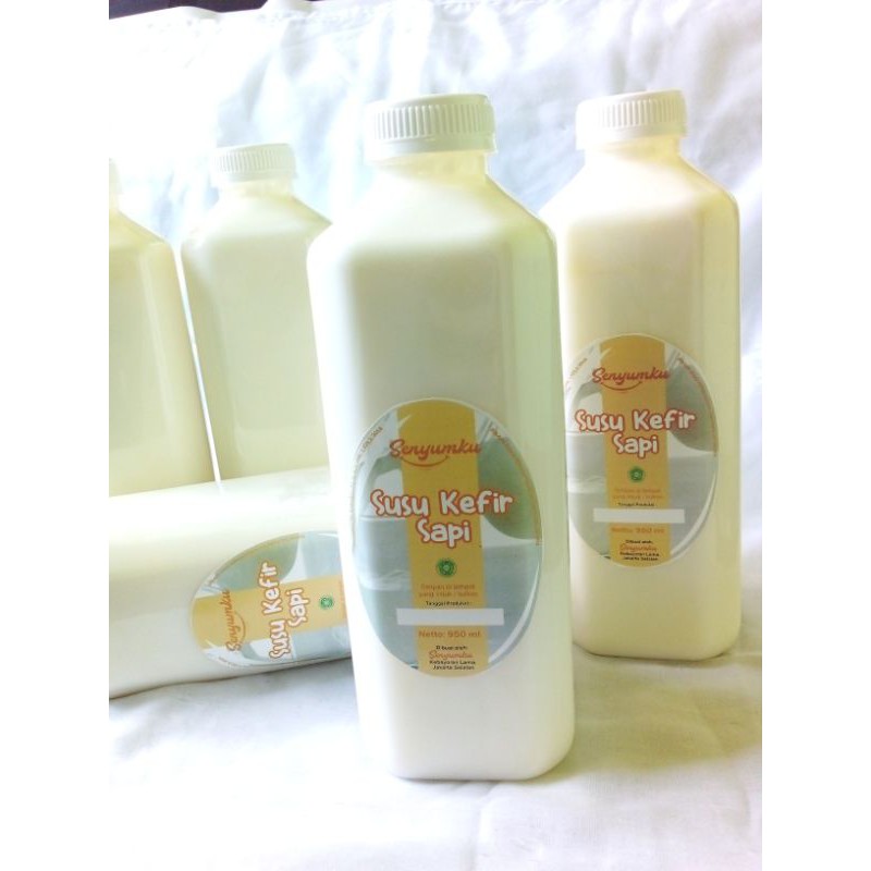 

Susu Kefir Sapi Asli HALAL MUI merk SENYUMKU 1Liter