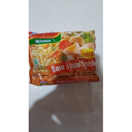 

indomie ayam sepesial