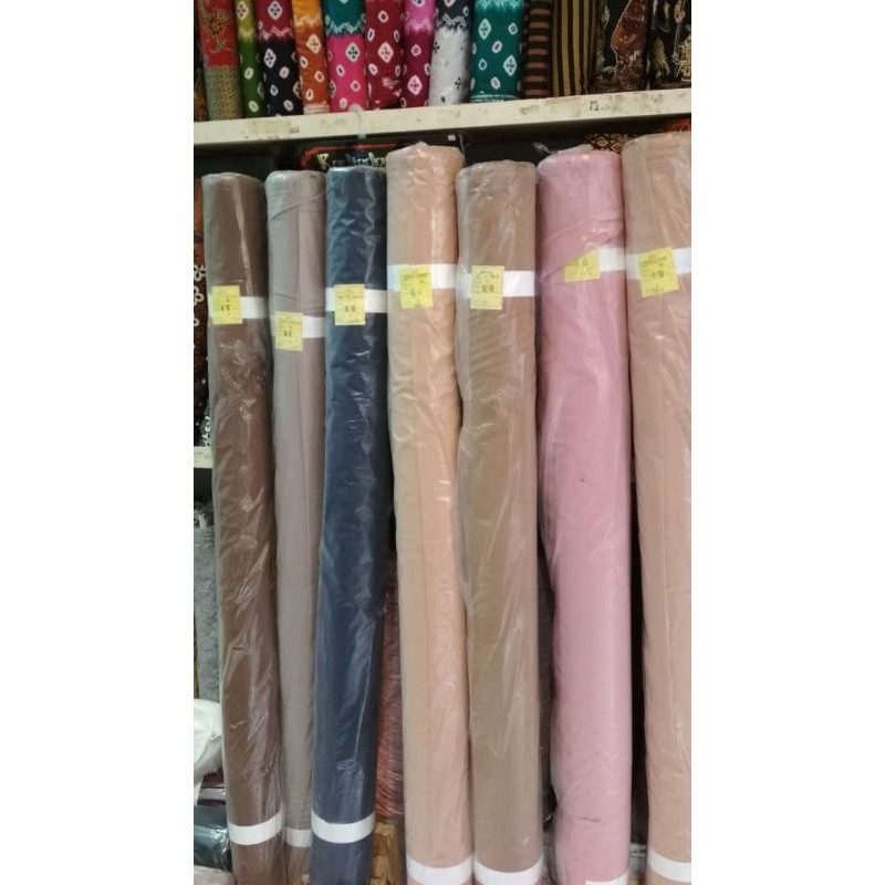 Kain Diamond strech grosir (harga 13.500/yard) 1 pis nya 60yard