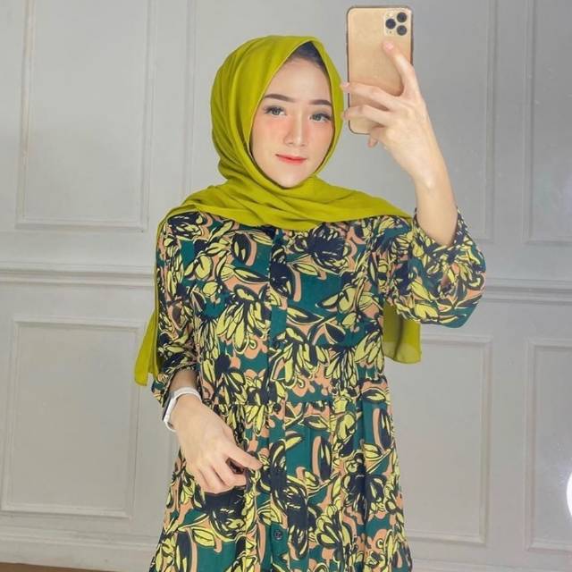 Dress Zara green Bangkok / outer nagita