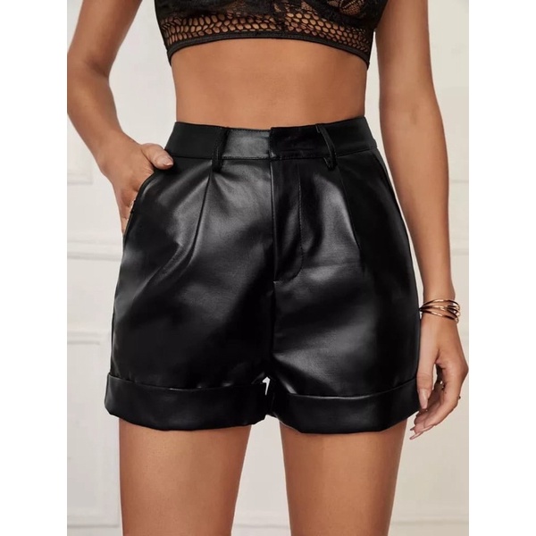 Hot Pants Leather pinches and folds Rise leather.id