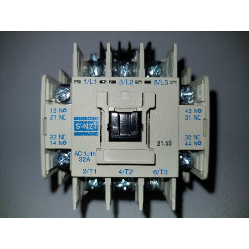 Kontaktor / Magnetic Contactor SN21