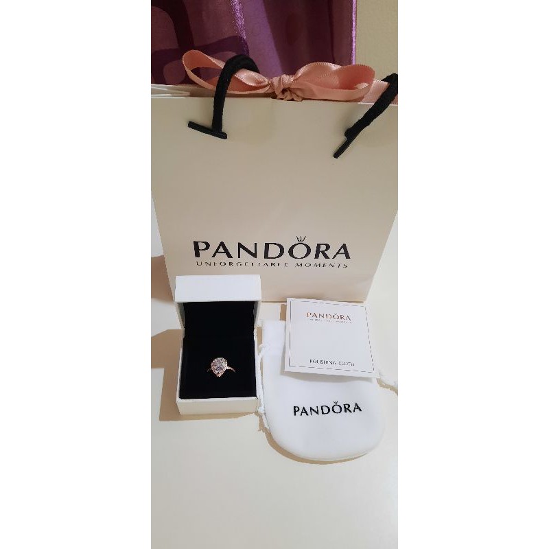 PANDORA Sparkling Teardrop Halo Ring Original