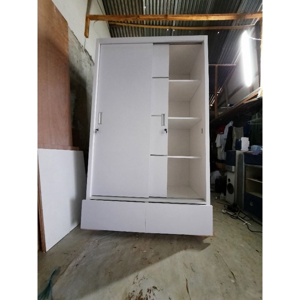 Wardrobe lemari pintu slide minimalis modern hpl duco