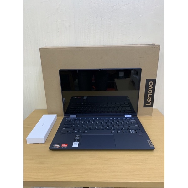 laptop Lenovo Yoga 6 13ALC6 AMD Ryzen 7 5700, RAM 16GB, SSD 512GB