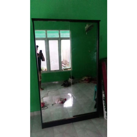 LEMARI PAKAIAN SLIDING/LEMARI PAKAIAN SLEDING/LEMARI PAKAIAN MINIMALIS/LEMARI SLIDING DOOR/LEMARI