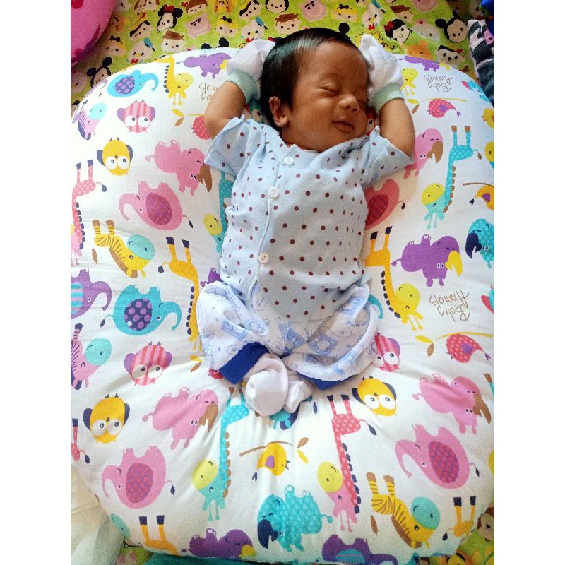 1 Sofa bayi GRATIS baby eye mask-5