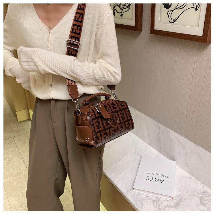 BJ15250 - BEIGE/BLACK/BROWN/RED/COFFEE - TAS SLEMPANG HANDBAG IMPORT JAKARTA TTAS WANITA FASHION IMPORT MODIS ELEGAN TERMURAH TERLARIS TERBARU BAGSTORE JAKARTA TAS BATAM TERMURAH CR7399 ELJ5250 BQ3374