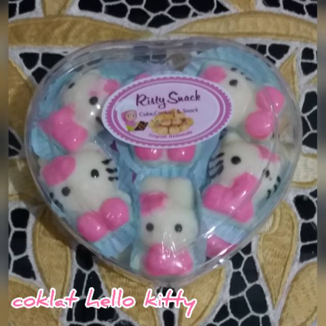 

coklat praline "hello kitty