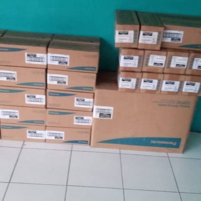 Lampu panasonic