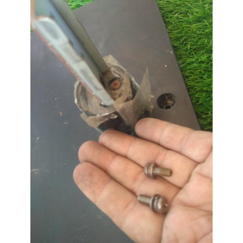 KAKI TV TOSHIBA 32P2400VJ 32P2400 32 INCH DUDUKAN DI MEJA PEDESTAL