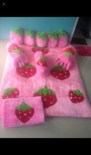 Karpet Rasfur Fullset Motif Strawberry