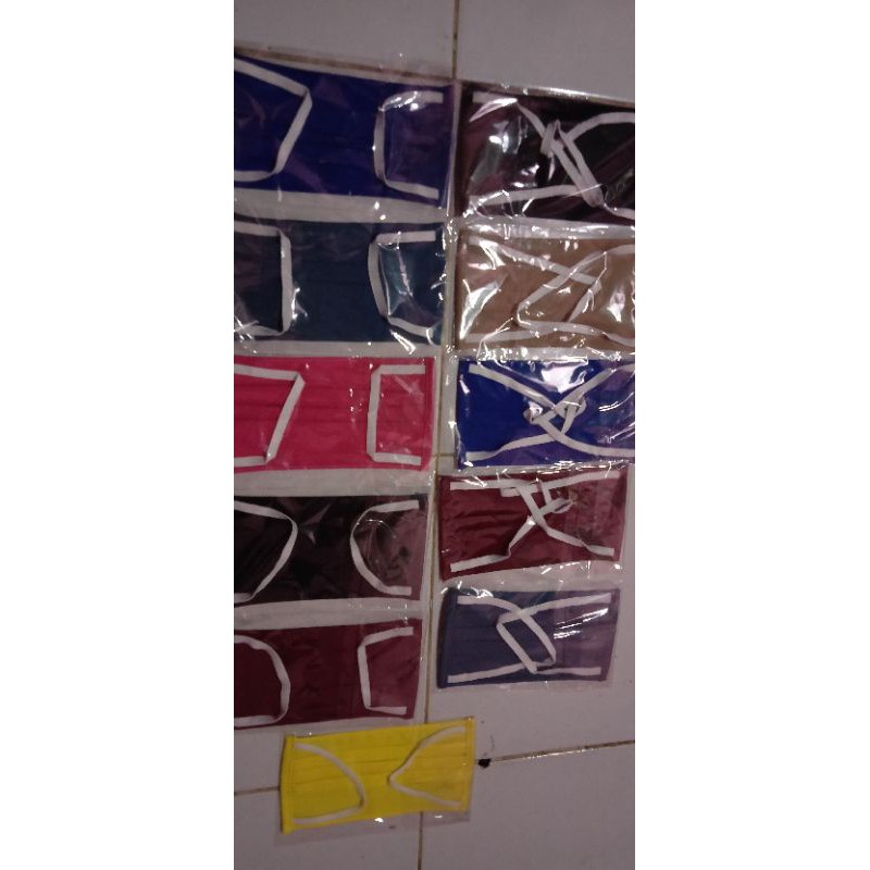 Masker kain tali karet