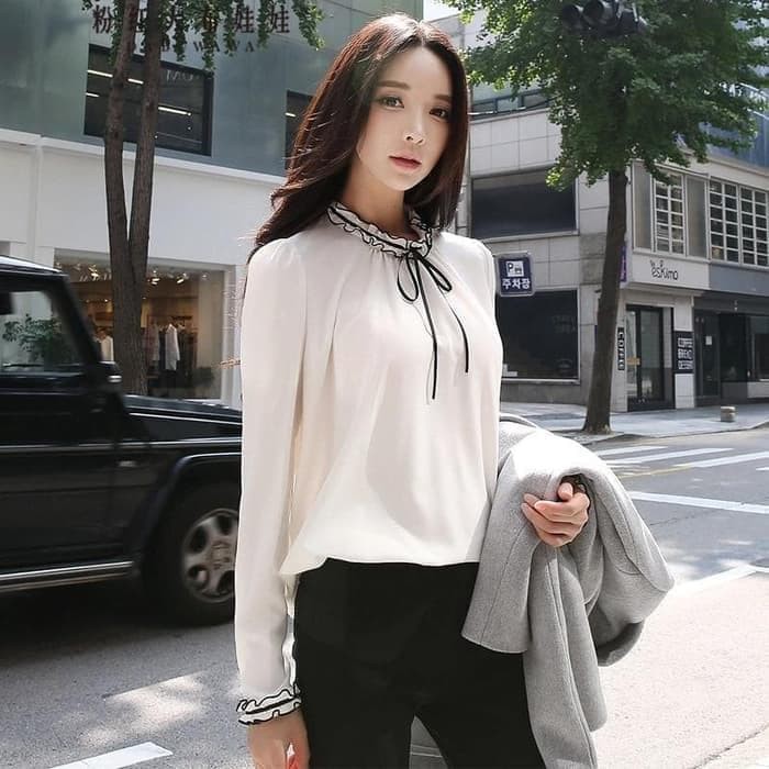 Blouse Wanita / Blouse Wanita Korea / Blouse Putih / Pakaian Wanita Ke903