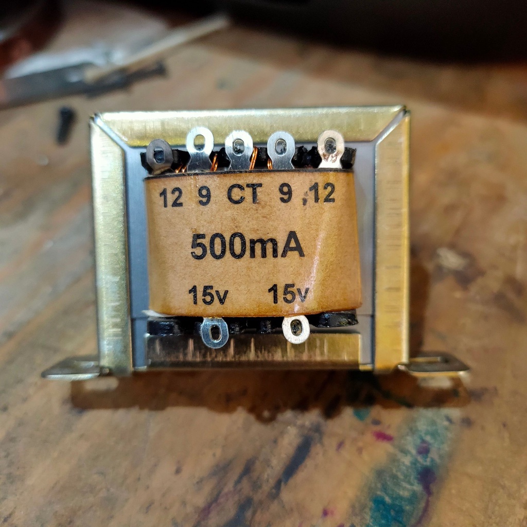 Trafo kotak 500 mA ct 15v