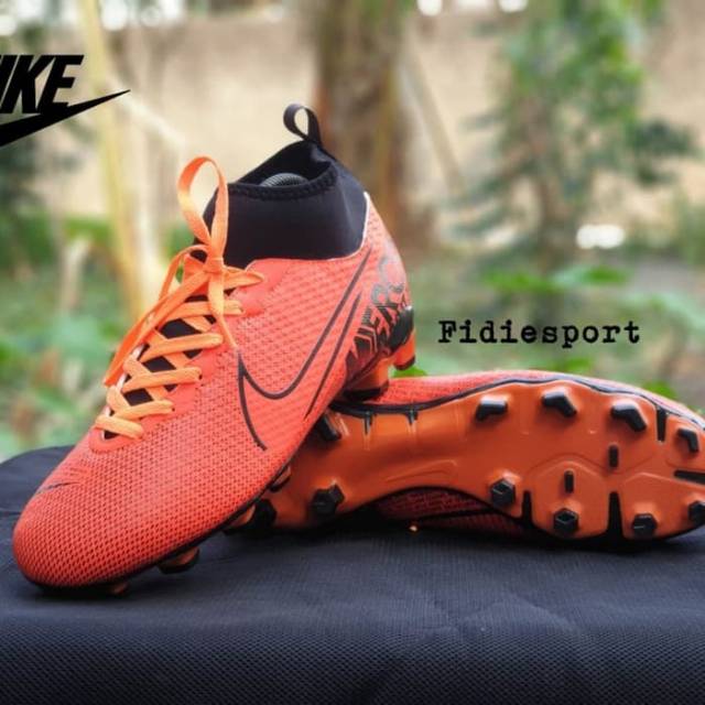 boot bola nike