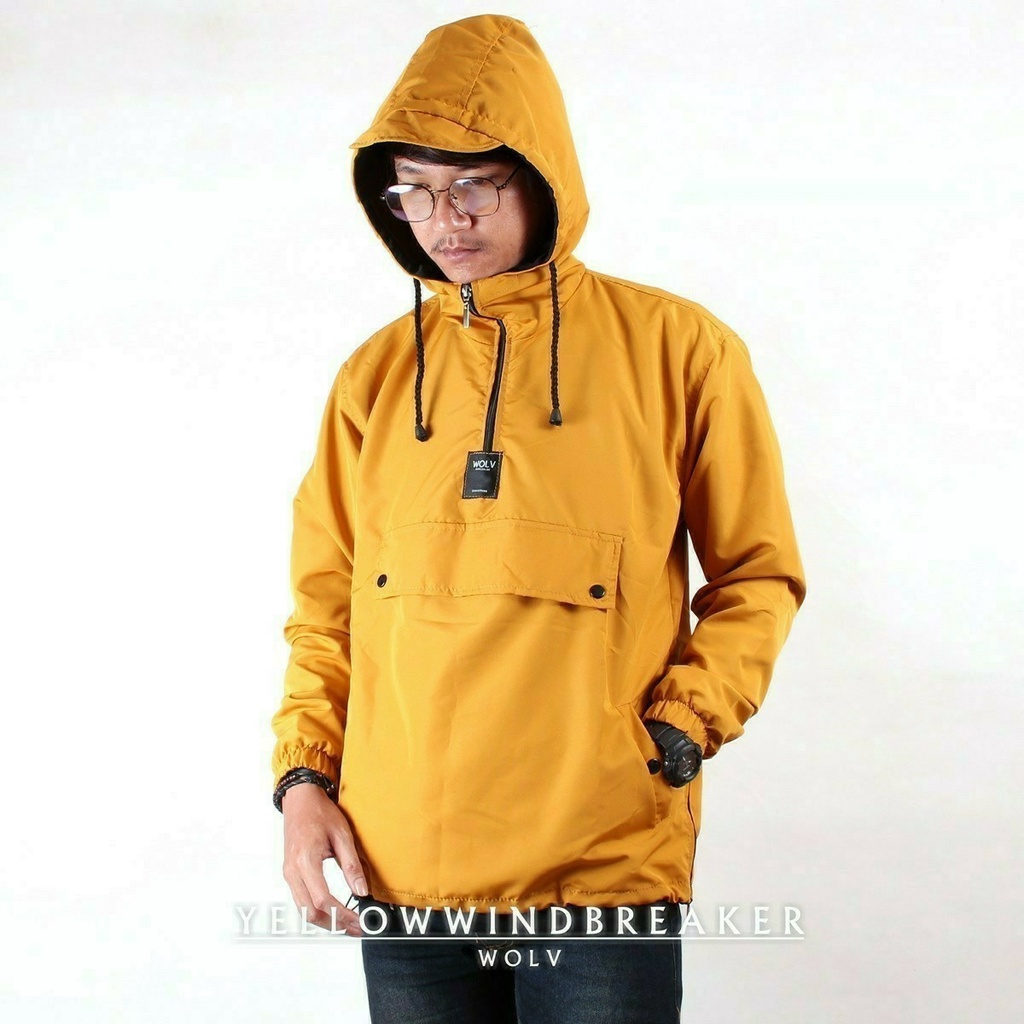 Jaket Parasut Pria Cagoule Yellow Winbreaker Original Wolv / Jaket Parasut Cagoule Wolv Yellow Winbr