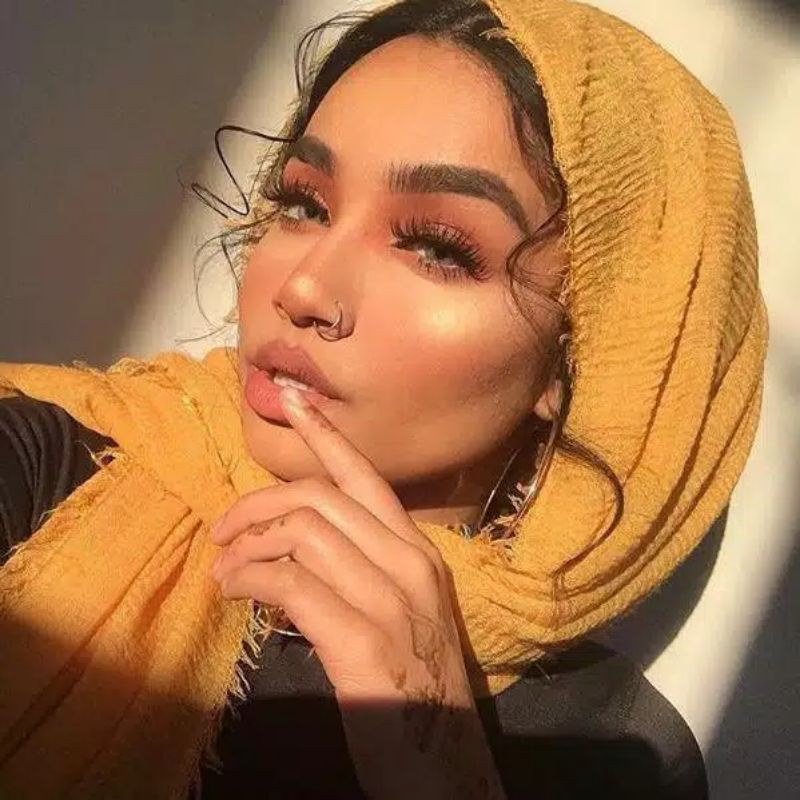 Anting hidung / septum piercing tanpa tindik