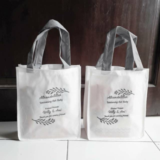 

Tas Souvenir murah / tas sablon