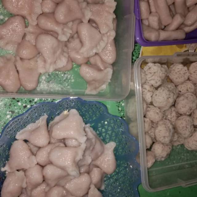 

Paket pempek ikan tenggiri palembang 3