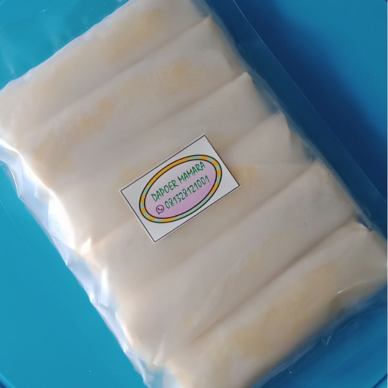 

Frozen lumpia ayam pedas