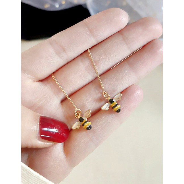 LRC Anting Tusuk Fashion Gold Little Bee Ear Line F48815