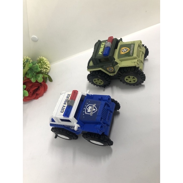 Mainan Mobil Polisi Jeep Jungkir Balik