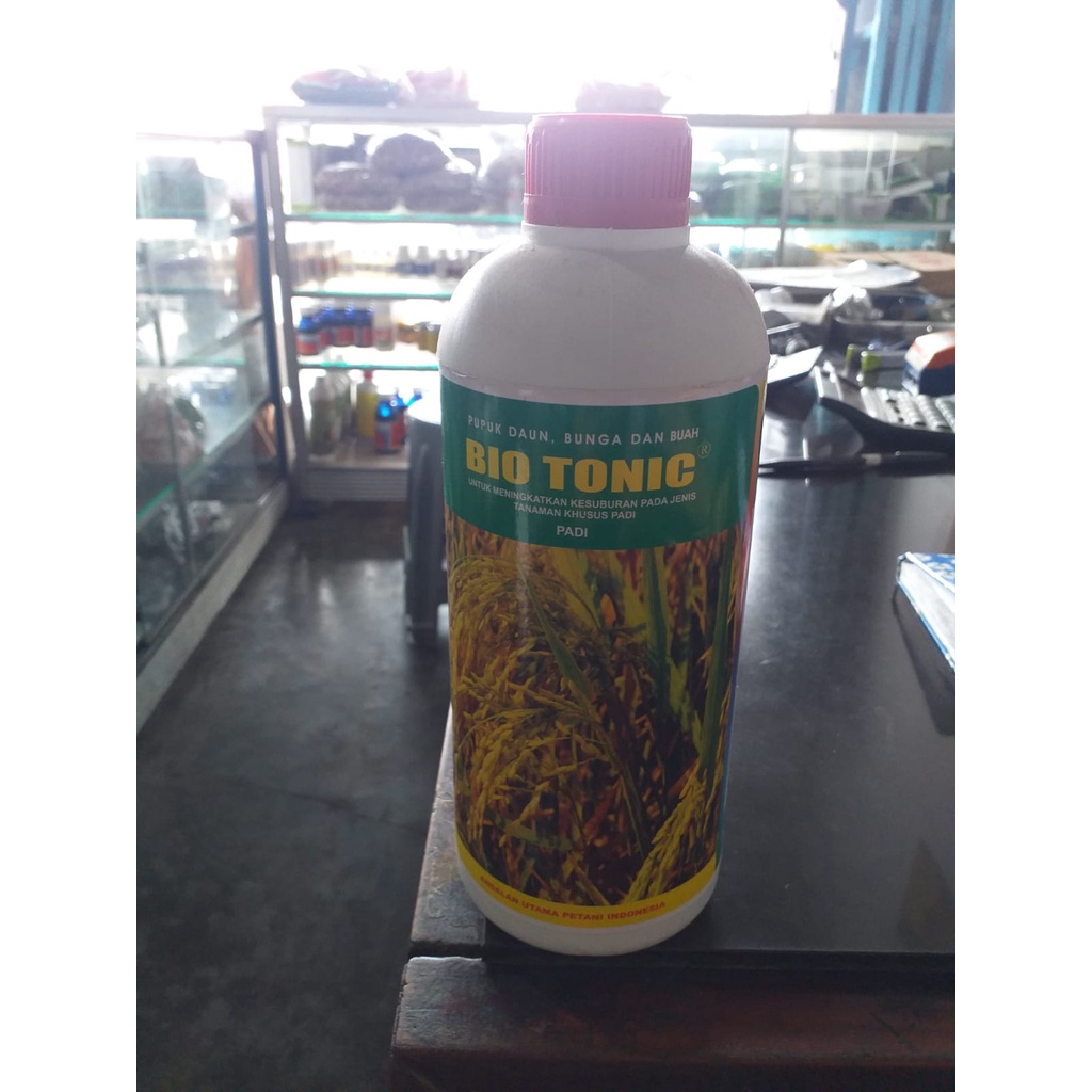 Pupuk Daun, Bunga, dan Buah Bio Tonic 1 L
