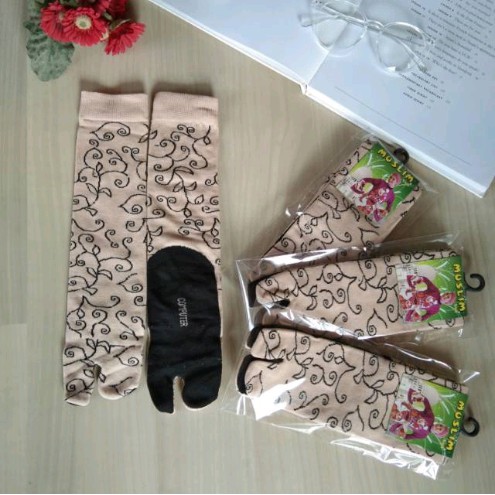 (single pack with label) kaos kaki jempol motif batik kaos kaki muslimah jempol akar