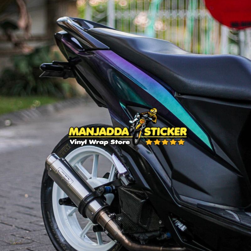 Sticker Bunglon Skotlet Motor Chameleon Super Premium Berkualitas