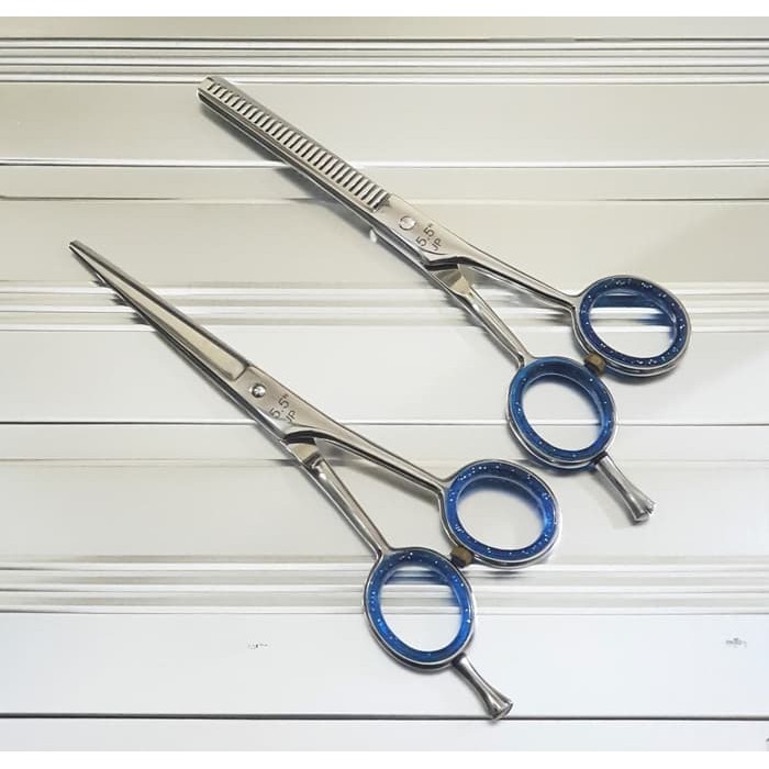 

Gunting Potong Dan Gunting Sasak Gunting Set Ukuran 5.5 Murah Tajam
