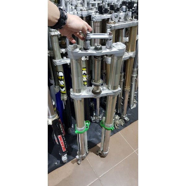 Upside down shock depan usd kayaba kawasaki KX 125 cc  protaper