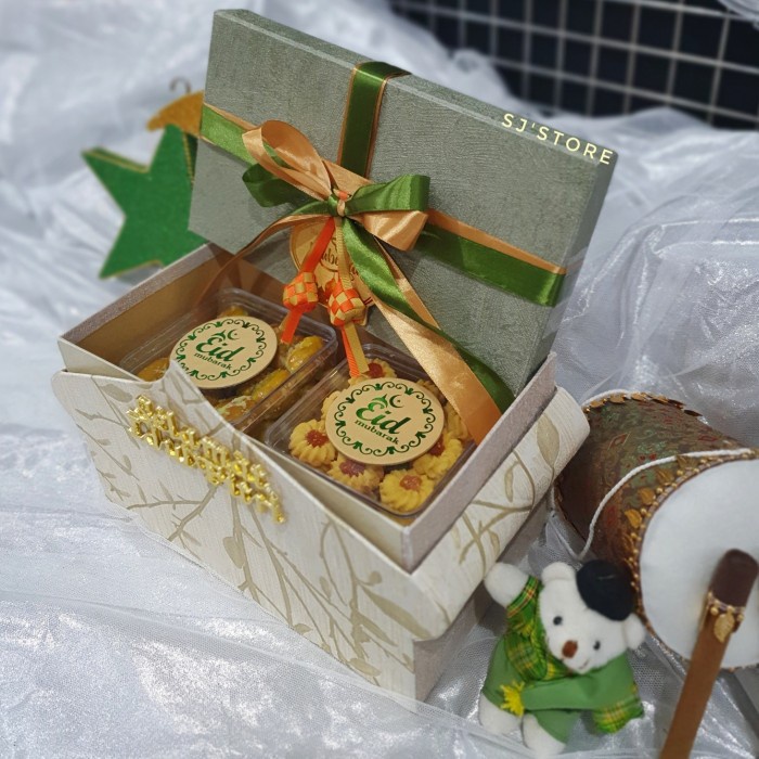 

Paket box hampers lebaran kue kering toples murah 18