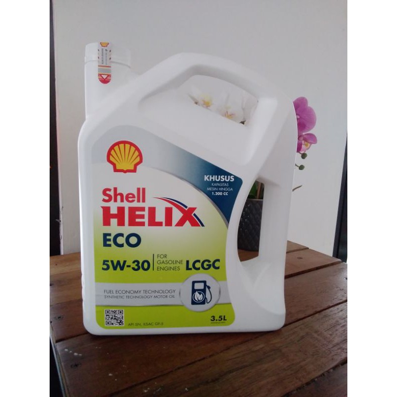 Shell Helix ECO 5W-30 OLI MESIN MOBIL