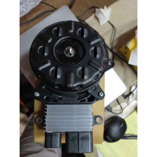 Motor Fan Radiator Mitsubishi Grandis Denso ASLI!