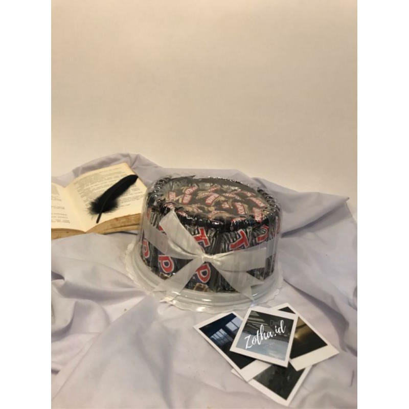 

CAKE SNACK / HADIAH WISUDA ULANG TAHUN / CAMILAN