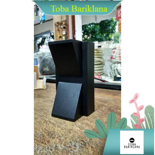 Lampu dinding taman minimalis klasik led 2 arah 2 lampu