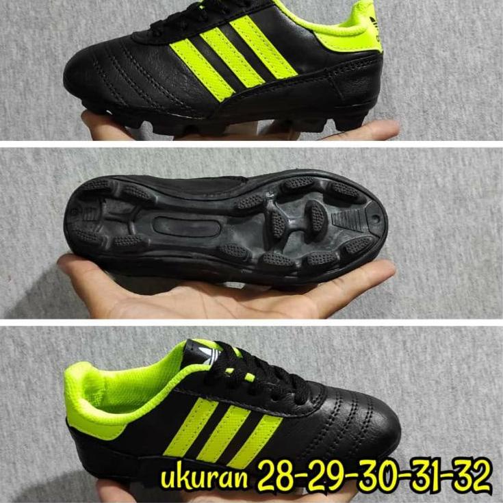 QSM sepatu bola anak ukuran mungil ukuran 28-32 sepatu bola anak ortuseight sepatu bola anak specs s