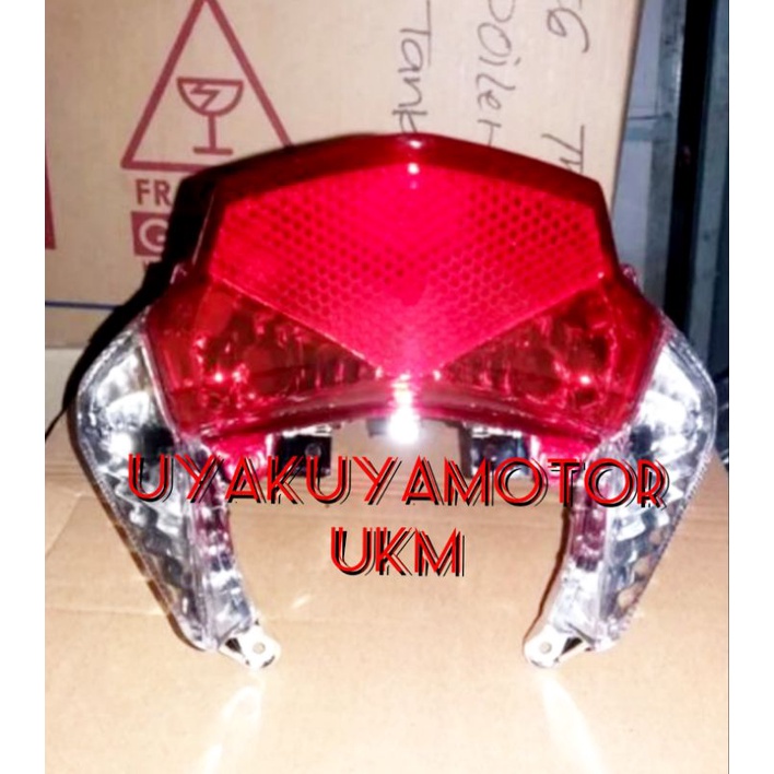 REPLEKTOR LAMPU BELAKANG HONDA VARIO 125 Fi 2013 - 2014 LAMA