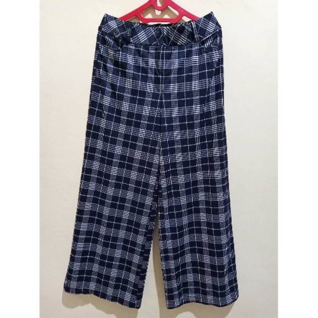 [ PRELOVED ] SBLM BELI BACA DESKRIPSI | Celana Kulot NOVEL.MICE ukuran L masih mulus