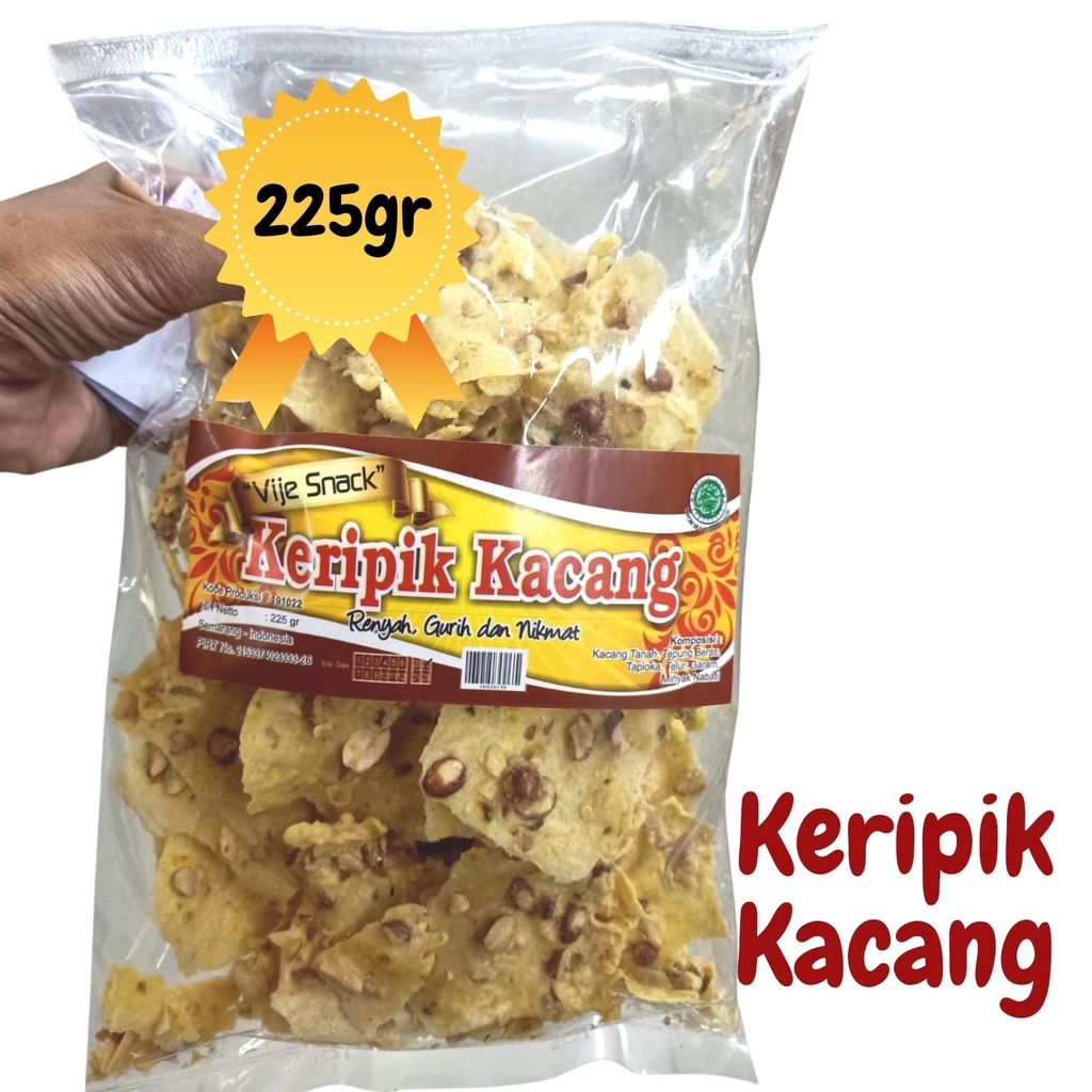 

Keripik Kripik Kacang Tanah Tumpi Cemilan Instan 225gr