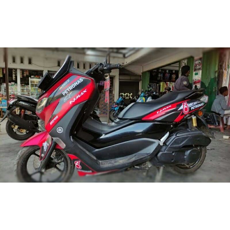 STICKER/STRIPING LIST BODY MOTOR NMAX 2020 PETRONAS