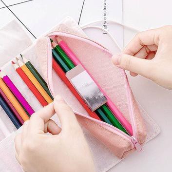 

PR0Σ [PENCIL ROLL CASE] Creative Cartoon Design / Tempat Pensil bentuk Roll YukOrder