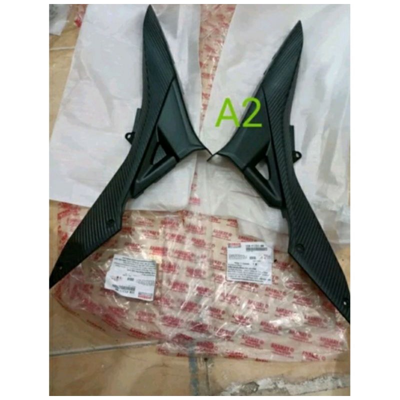 cover side kap body bodi samping tutup dop aki batery set kanan kiri r15 r 15 old lama v2 asli origi